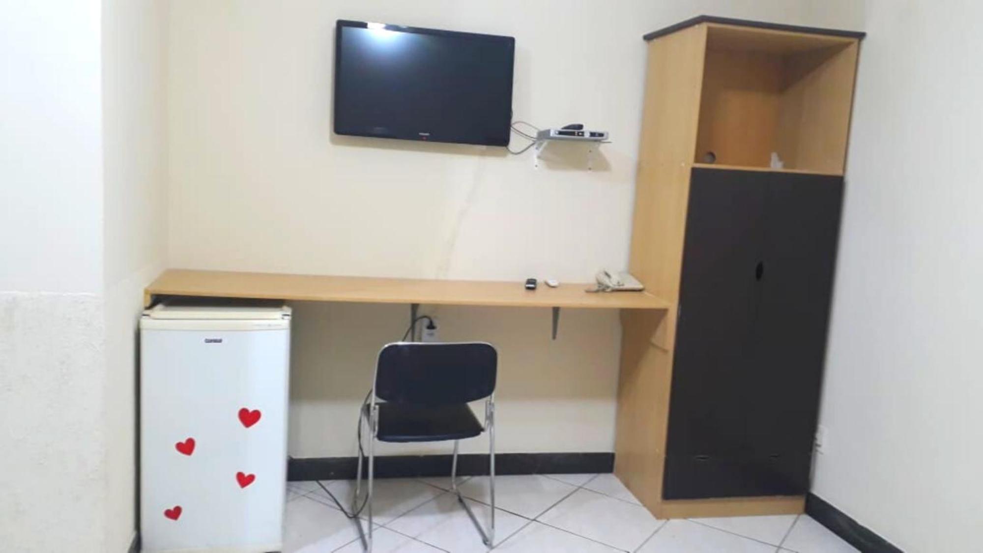 Gv Park Hotel غوفيرنادور فالاداريس الغرفة الصورة